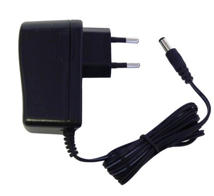 Aljzatba dugaszolhat� kamer�s t�pegys�g